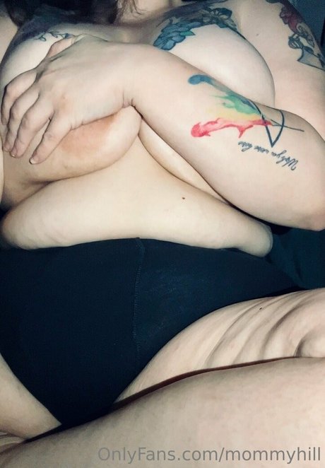 mommyhill onlyfans content leaked