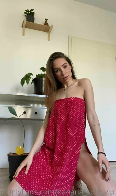 banana split vip only fans nude leaks