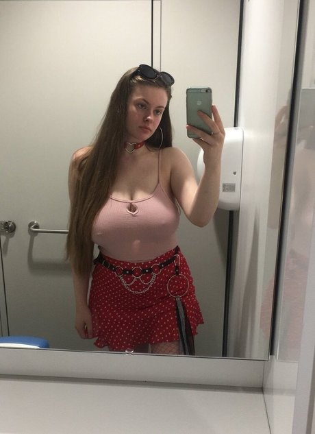 Bex McFadden leaked onlyfans.