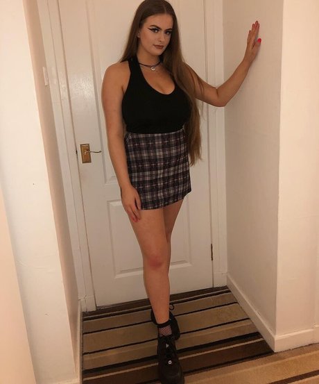 Bex McFadden onlyfans public photos