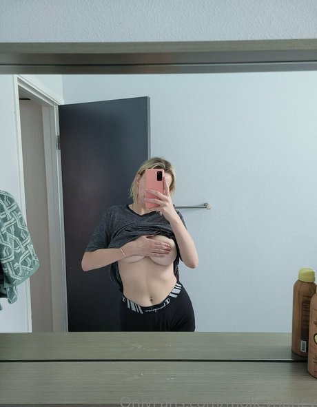 molleyhoney leaked onlyfans sex tape