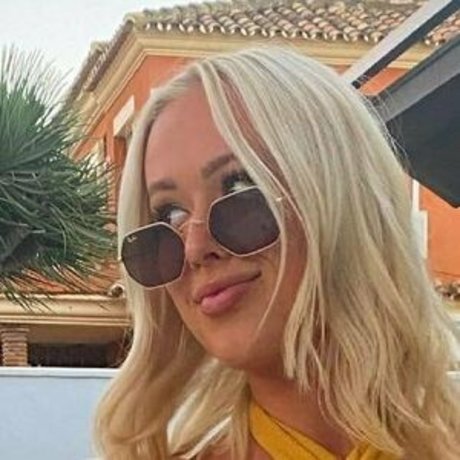 Stephaness only fans photos