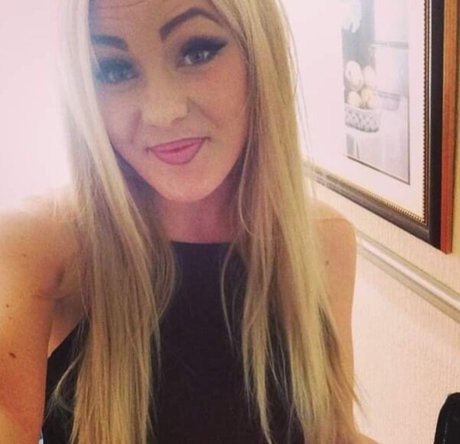 Louisa Moon xxx only fans