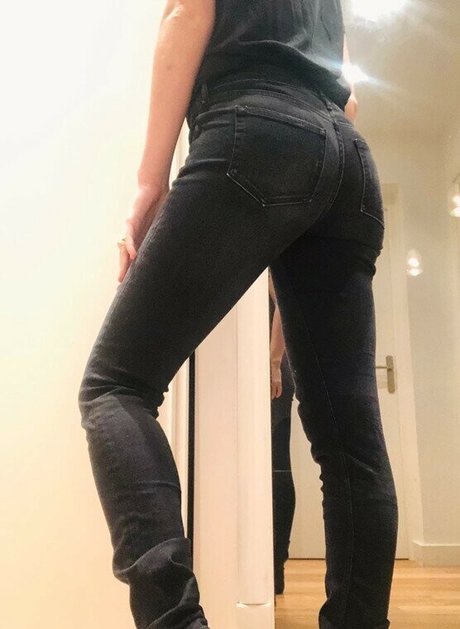 Poqssi onlyfans model photos