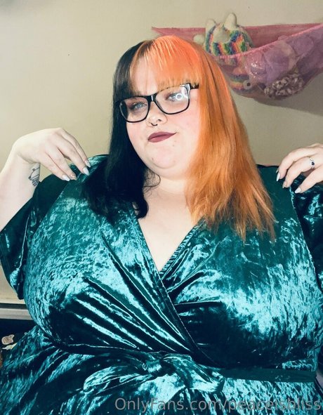 peaceisbliss onlyfans picture