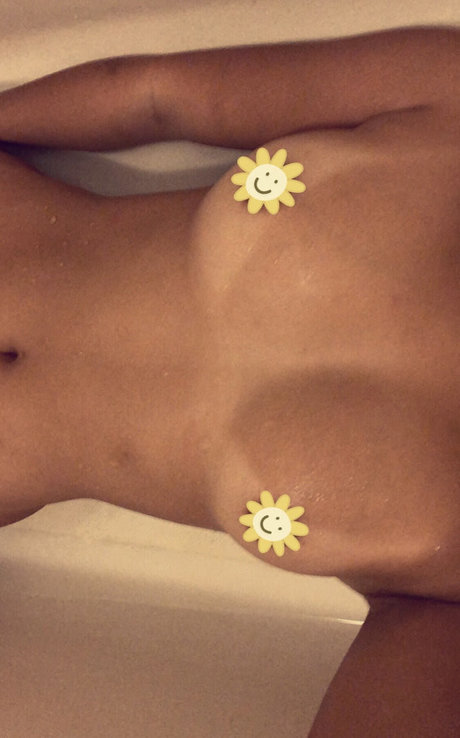 Ashley De Avilla leaked onlyfans