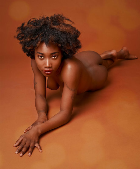 Mimi Desuka onlyfans creator