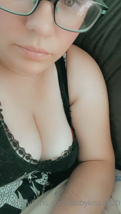 abbykiss2020 onlyfans nude