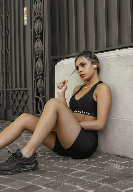 daniella di onlyfans images