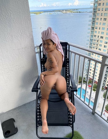 Yumi Sin onlyfans porn leaked