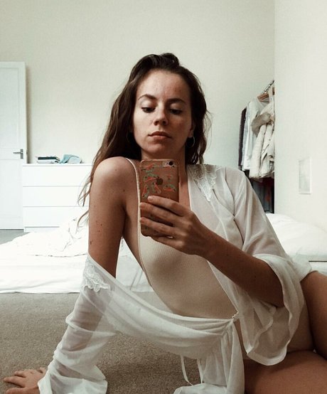 Whispersthe Wolf Asmr onlyfans leaks nude