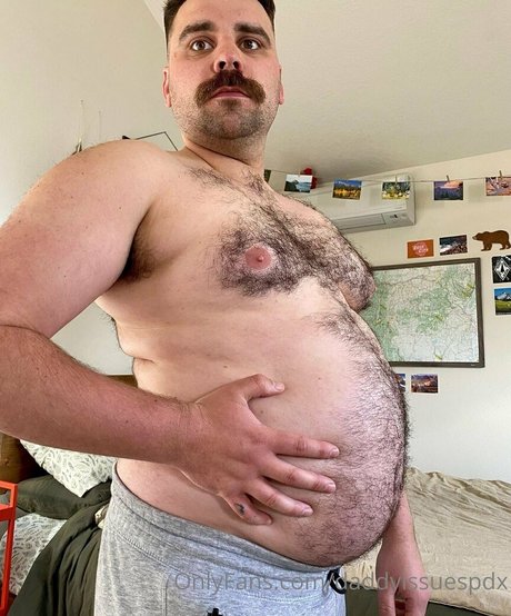 daddyissuespdx onlyfans sextape leak