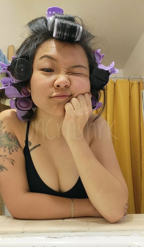 Uncrnshrk nude onlyfans leaked