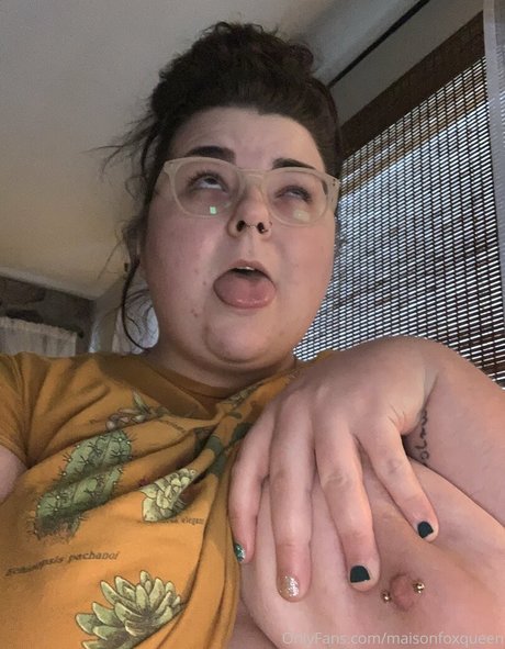 maisonfoxqueen onlyfans nudes