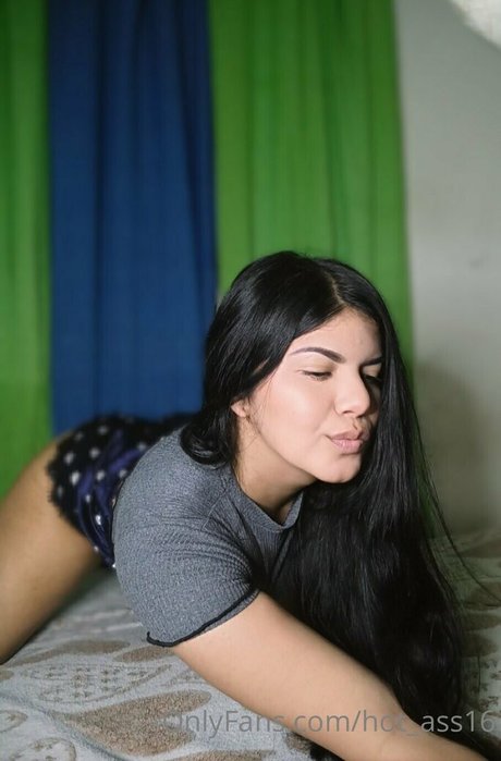 hot ass16 leaked nudes onlyfans