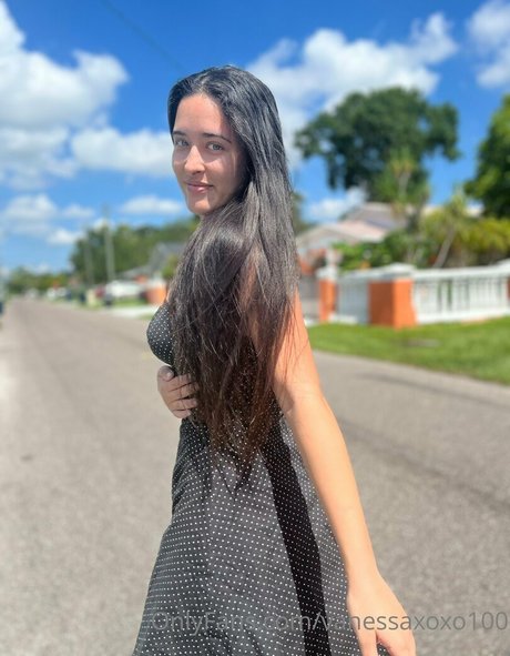 vanessaxoxo100 onlyfans nude porn