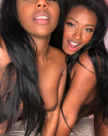 Samira Bombom only fans