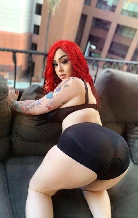 Roxy Bugatti onlyfans naked leak