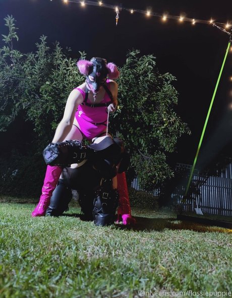 flossiepuppie naked onlyfans leaks