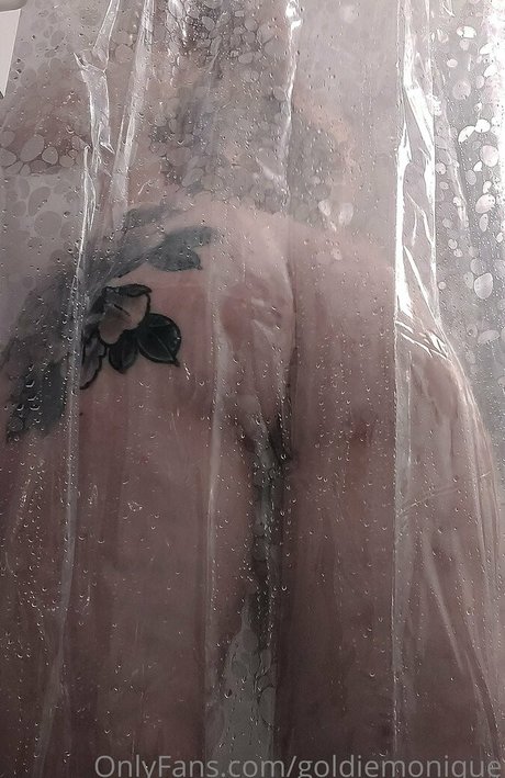 goldiemonique topless onlyfans