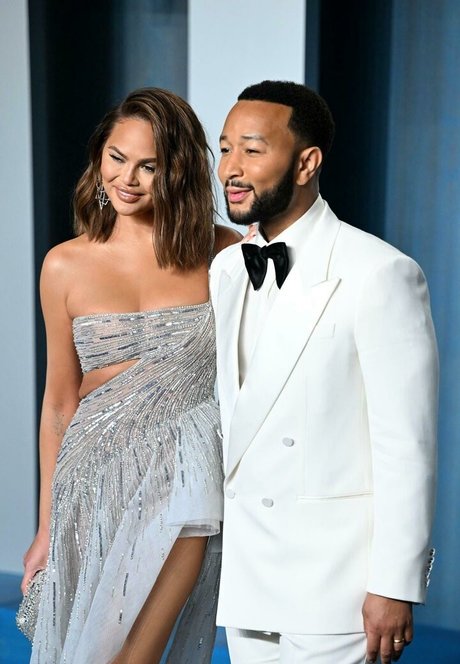 Chrissy Teigen onlyfans porn