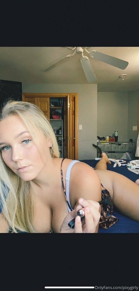 Pixy XXX new onlyfans leaks