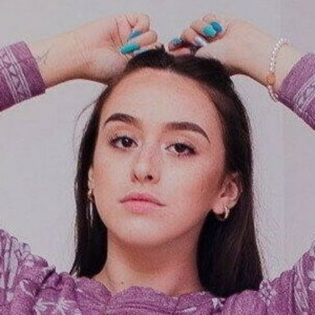 Escarlethamair1 onlyfans leaj