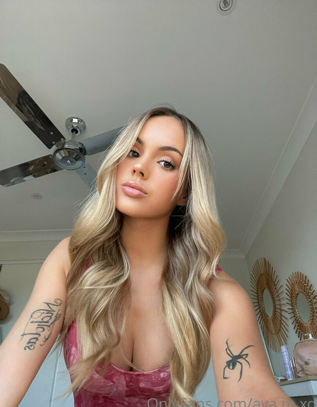 ava x chloe onlyfans content type