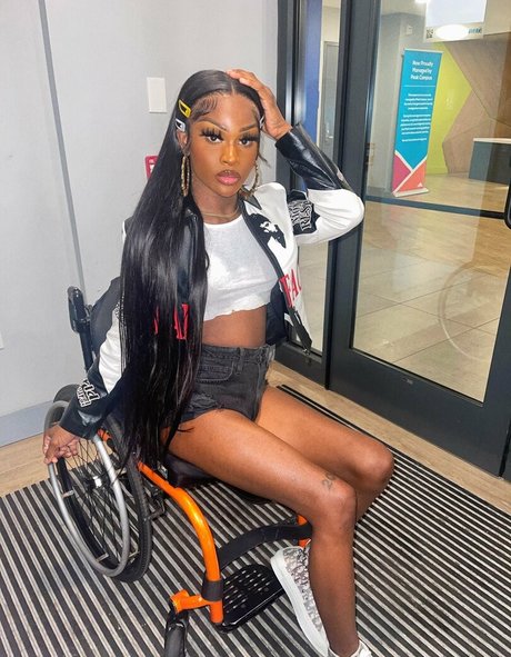 milandior3 onlyfans content type