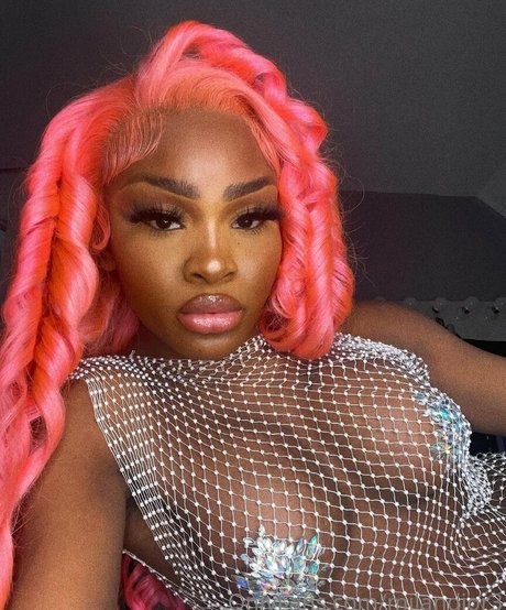 milandior3 naked leaked onlyfans