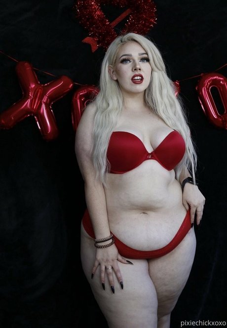 pixiechickxoxo onlyfans pic