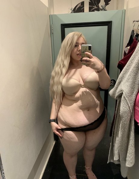 pixiechickxoxo leaked onlyfans pics