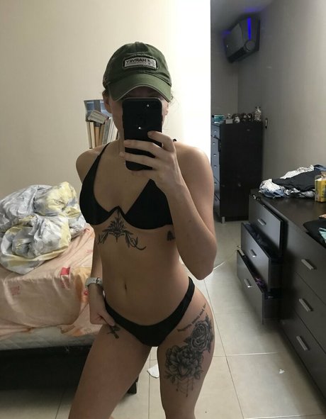 tattedxbabextease onlyfans hot