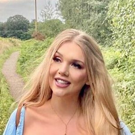 Lucy May Dawson naked only fans