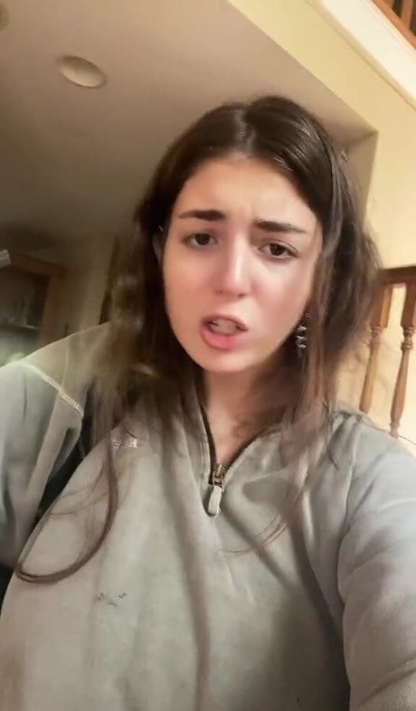 BustyBri onlyfans leaks