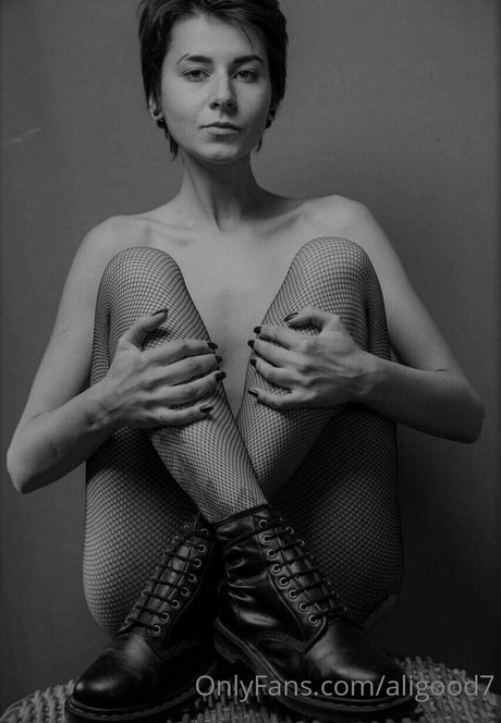 aligood7 nude onlyfans