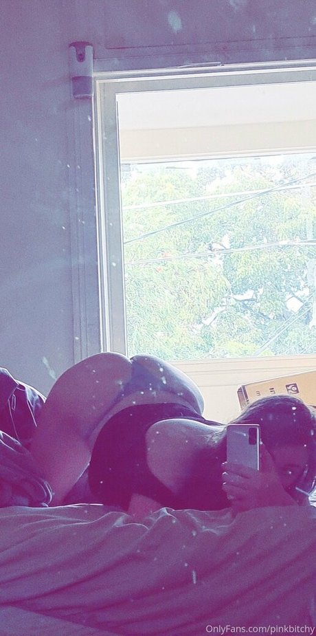 pinkbitchy onlyfans leaks sex