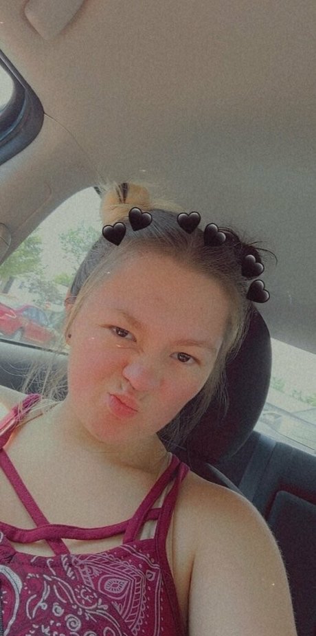 kenzie11000 onlyfans leaked nude