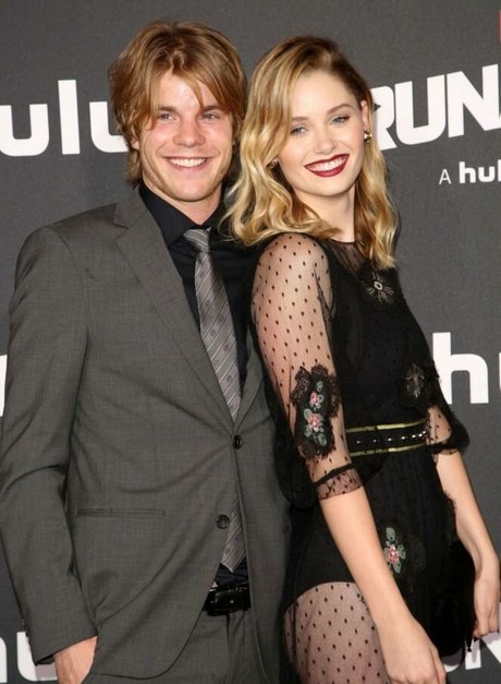 Virginia Gardner desnuda onlyfans