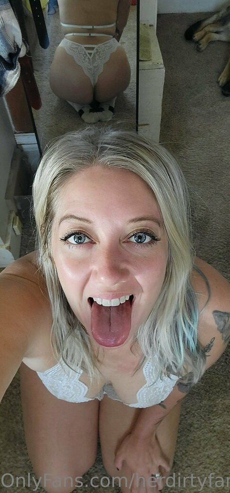 herdirtyfarmsocksfree onlyfans xx