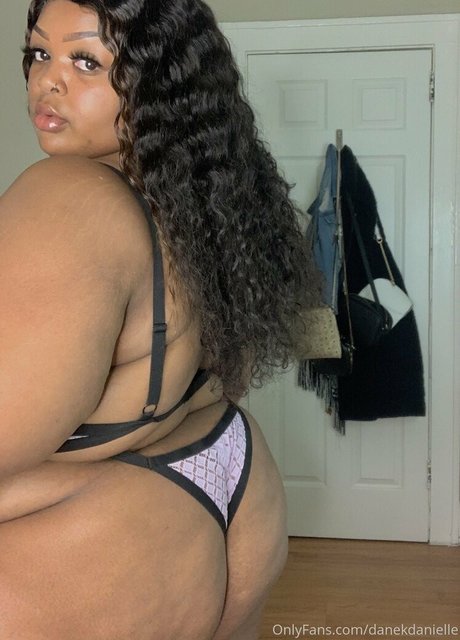 danekdanielle Profile pic