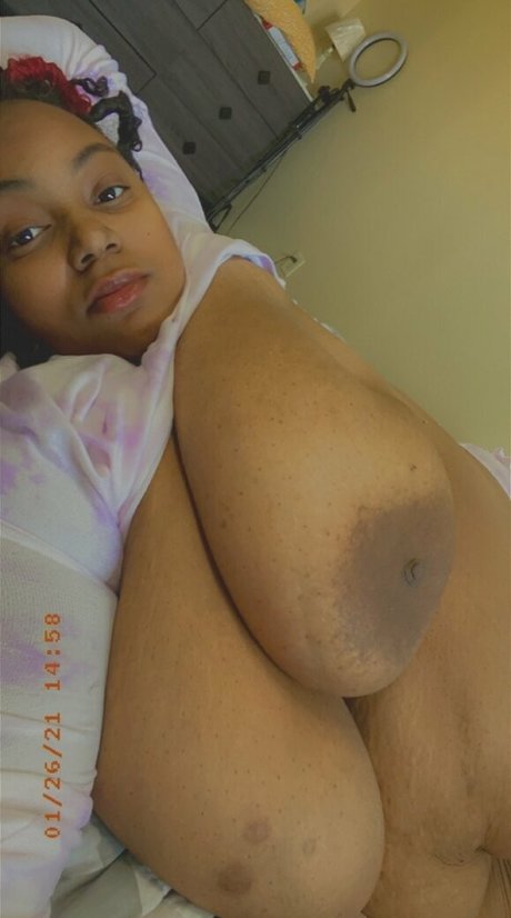 dreamyjuggz onlyfans content type