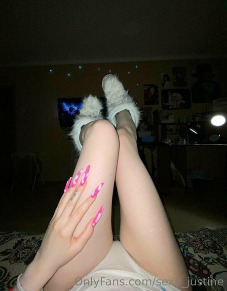 sexy justine onlyfans
