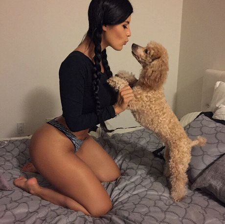 behind onlyfans sexy shots