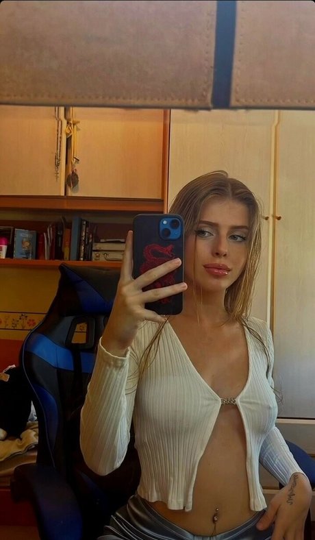 mariahelwe onlyfans nudes