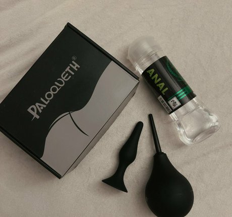 mhseacret topless onlyfans