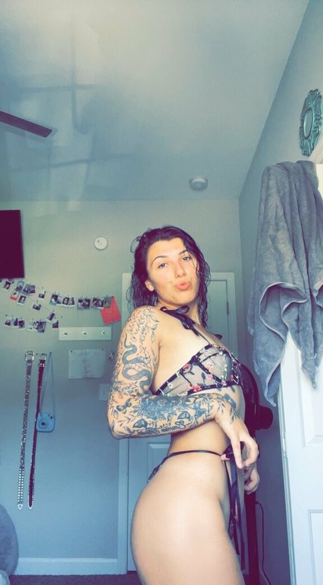 bigbooootyash onlyfans nudes