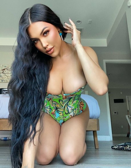 raineyjamesfree leak onlyfans