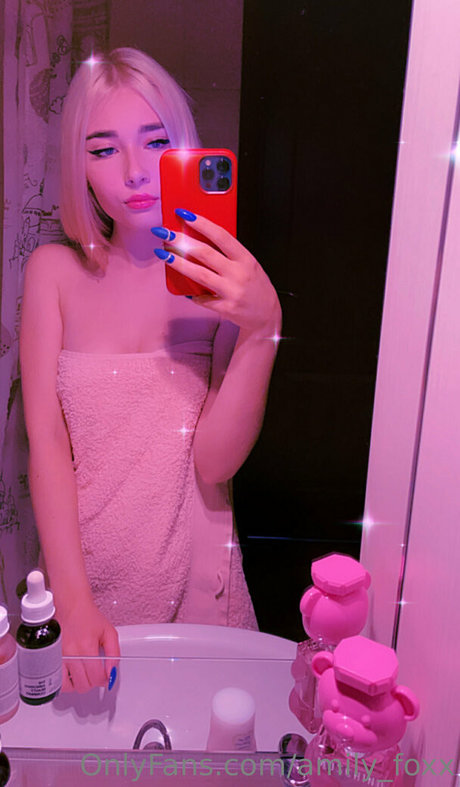 amily foxx onlyfans sextape