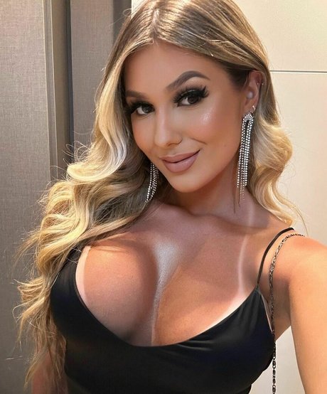 Luiza Schmitt onlyfans for free